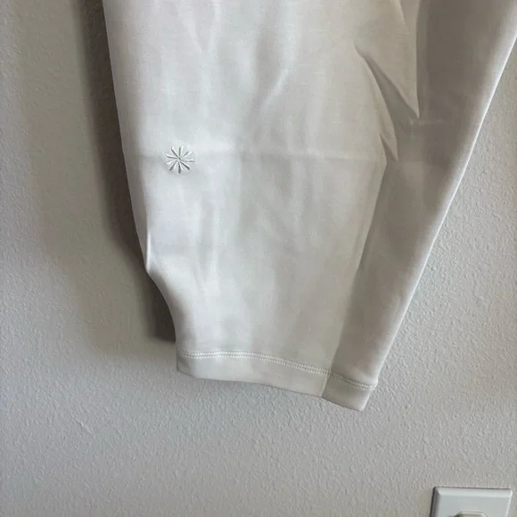 NWT Athleta Allure High Rise Jogger Sweatpants Women’s XL Bone Ivory